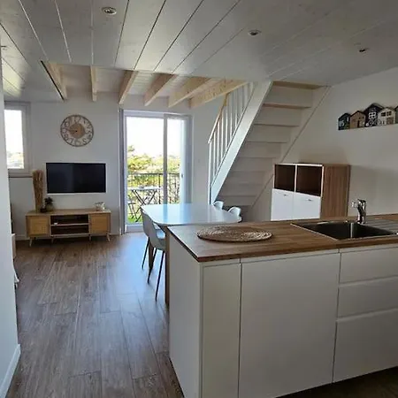 Newport & Beach Apartamento *